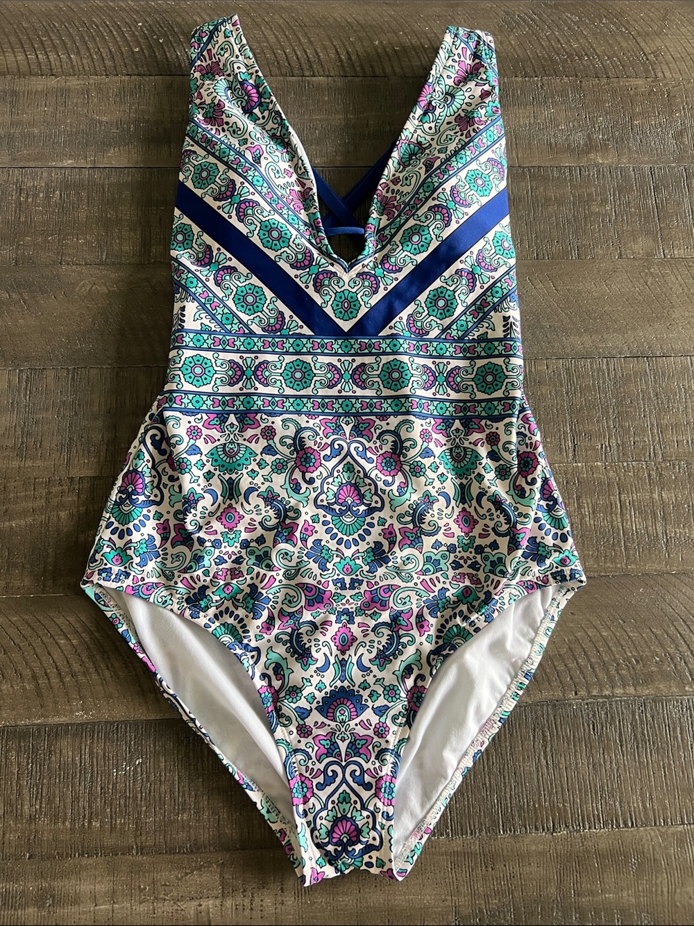 Floral Paisley V-Neck One-Piece Swimsuit in Blue & Teal